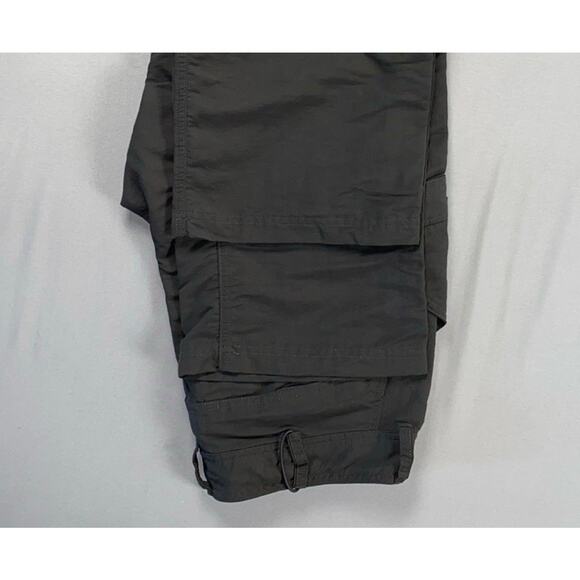 The North Face Mid-Weight Convertible Hiking Pants, Shorts. Gray, Women's 8S EUC - Picture 4 of 9